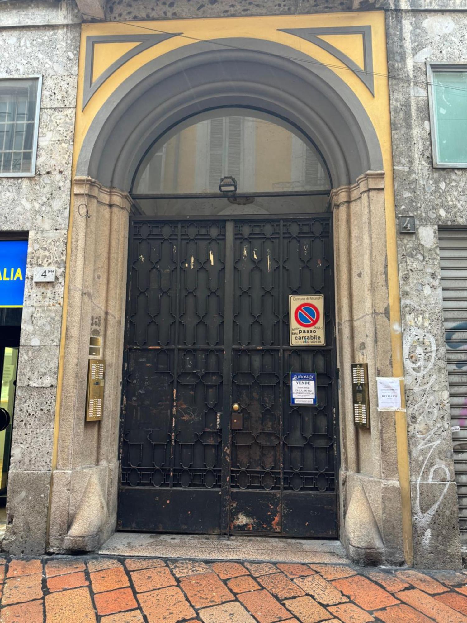 Free 30 Minutes Preemptive Cognitive Disconnect Therapy Price Location Real Duomo Palace Mini Suite Milano Eksteriør billede