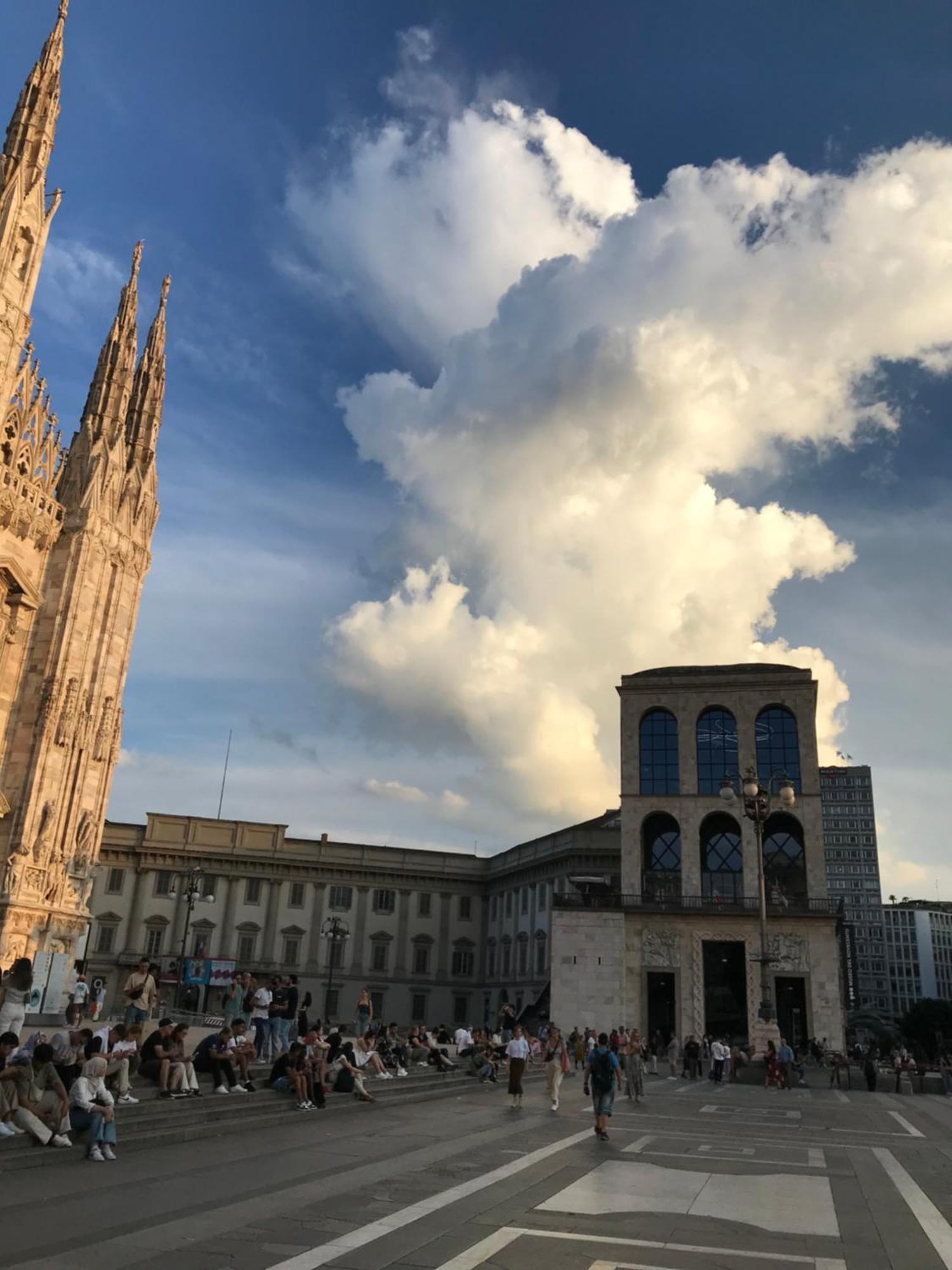 Free 30 Minutes Preemptive Cognitive Disconnect Therapy Price Location Real Duomo Palace Mini Suite Milano Eksteriør billede
