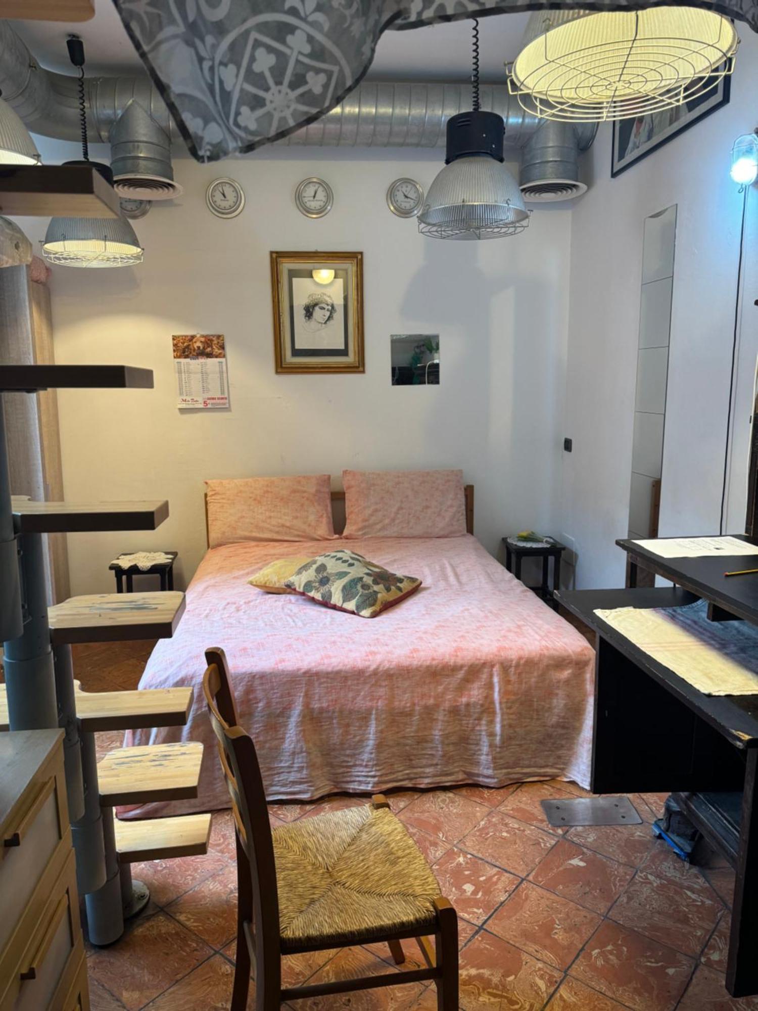 Free 30 Minutes Preemptive Cognitive Disconnect Therapy Price Location Real Duomo Palace Mini Suite Milano Eksteriør billede