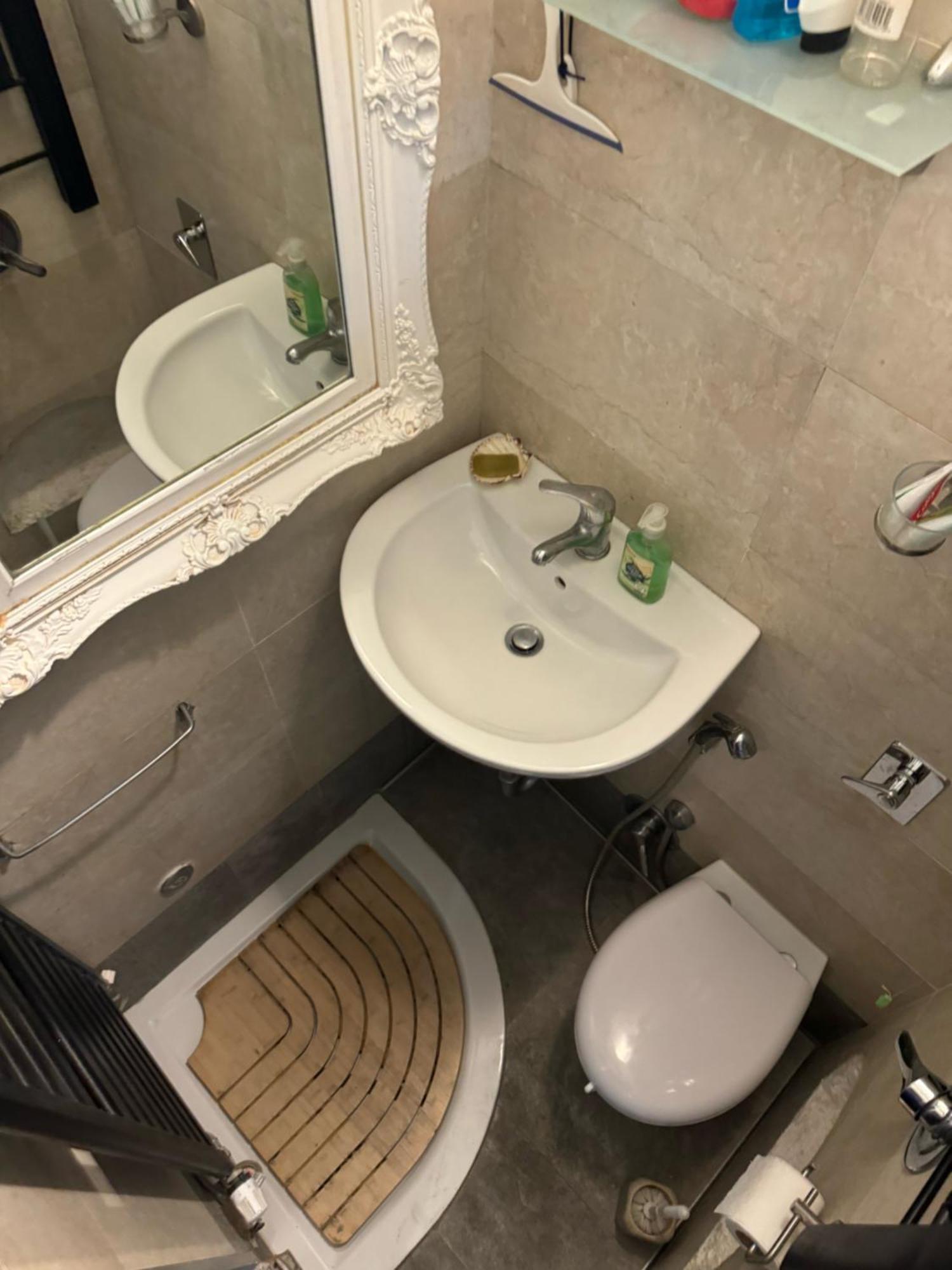Free 30 Minutes Preemptive Cognitive Disconnect Therapy Price Location Real Duomo Palace Mini Suite Milano Eksteriør billede